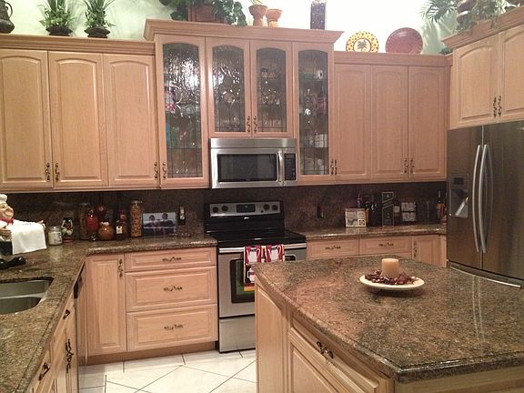 5th image of 8471 Whispering Oak Way