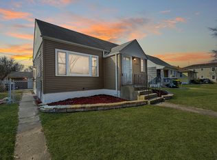 17818 Chicago Ave, Lansing, IL 60438