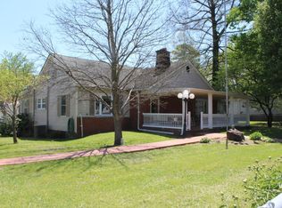 1200 Granger St, Harrisburg, IL 62946