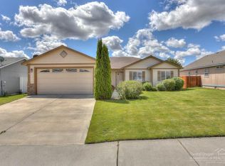 820 NE Quince Ave, Redmond, OR 97756