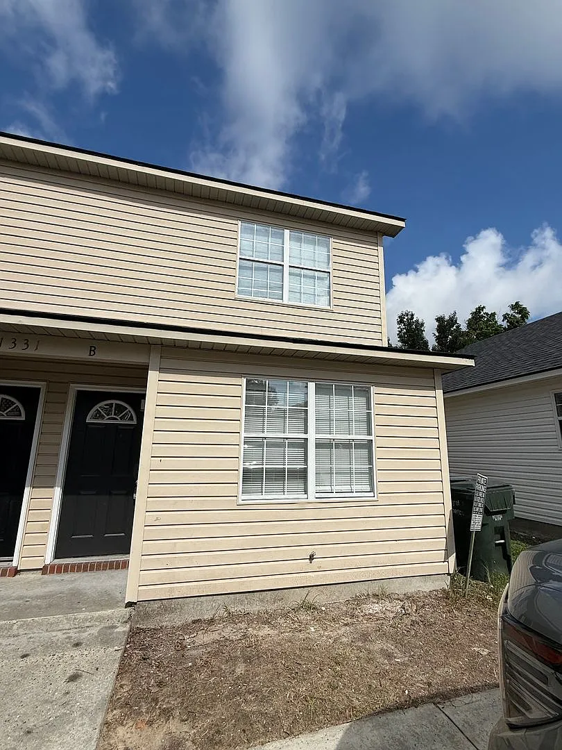 1331 Edgewood Drive * — Photo 1