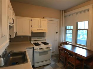 16 Alton Pl #2F, Brookline, MA 02446