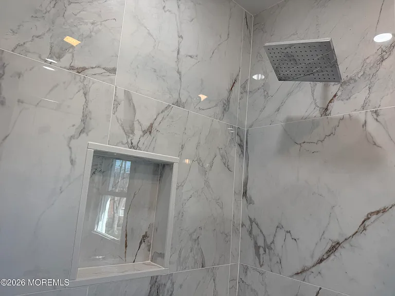 464 2nd Ave #2 — Photo 35