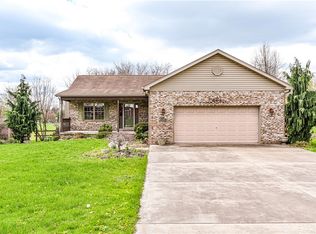 194 Seanor Rd, Irwin, PA 15642