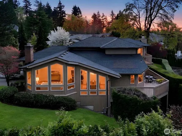5701 137th Place SE, Bellevue, WA 98006