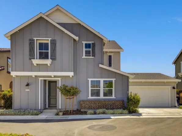 272 W Hopkins Ct, Mountain House, CA 95391