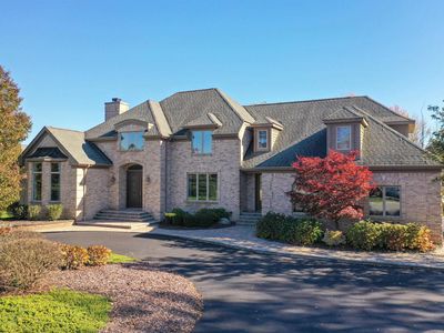 8246 Pine Hollow Ct, Grand Blanc, MI, 48439