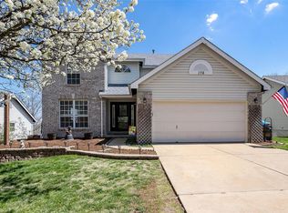 176 Hunters Green Ln, Eureka, MO