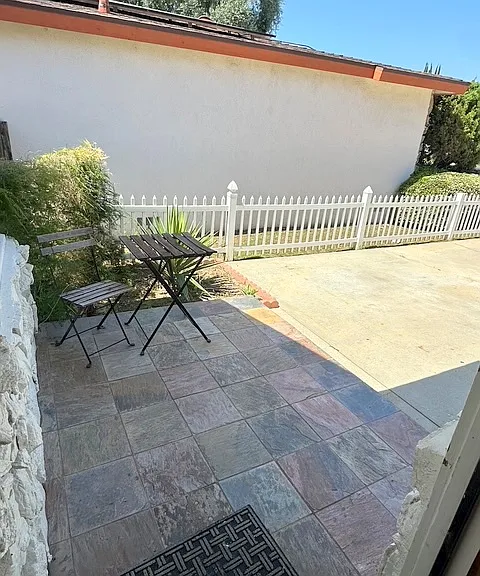 14722 Addison St — Photo 12