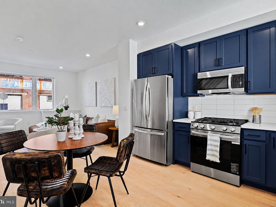 1st image of 2116 E Rush St
