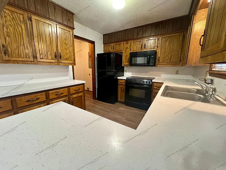 102 Beta Cir — Photo 8
