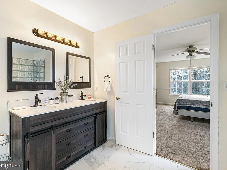 48274 Keel Dr — Photo 32