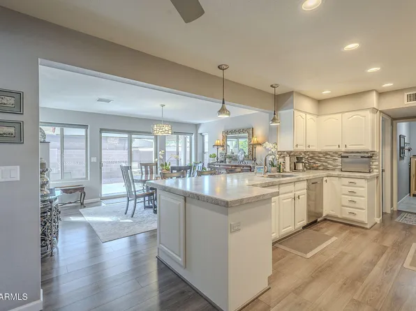 8305 E LOMITA Avenue, Mesa, AZ 85209