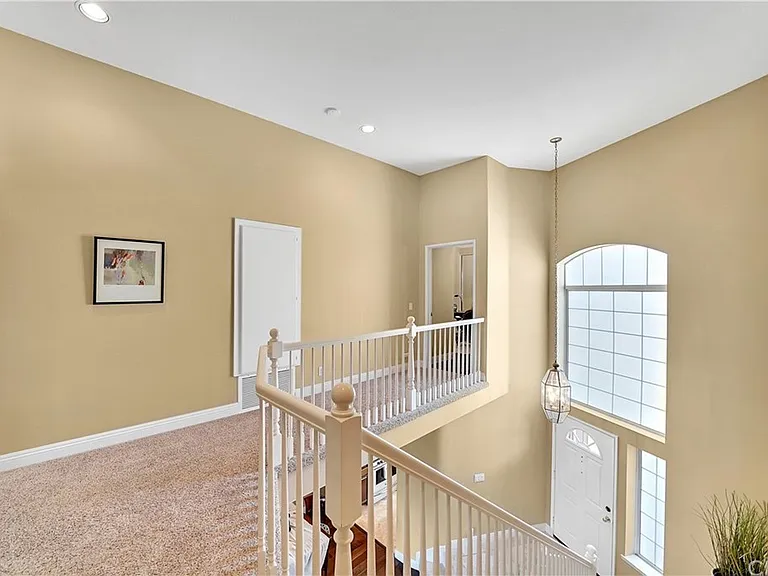 40 Promontory Park — Photo 12