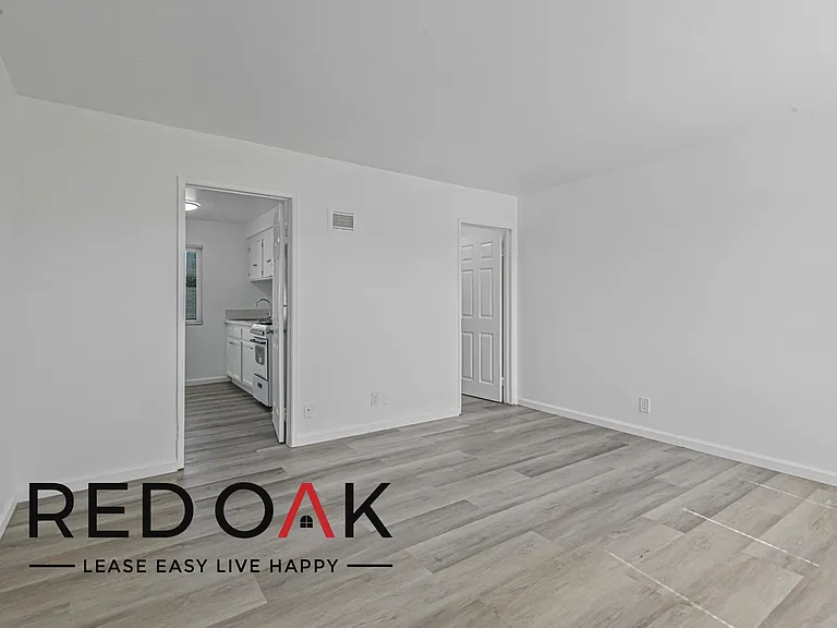 13311 Maclay St #10 — Photo 1