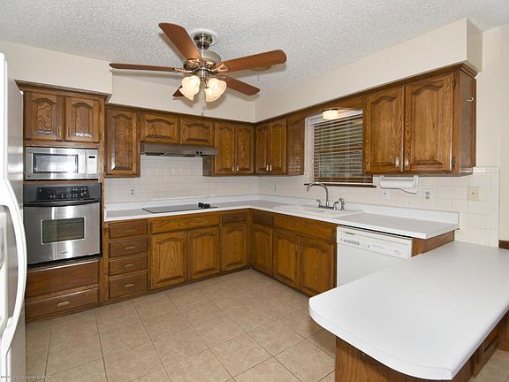 5th image of 6109 Hatfield Cir