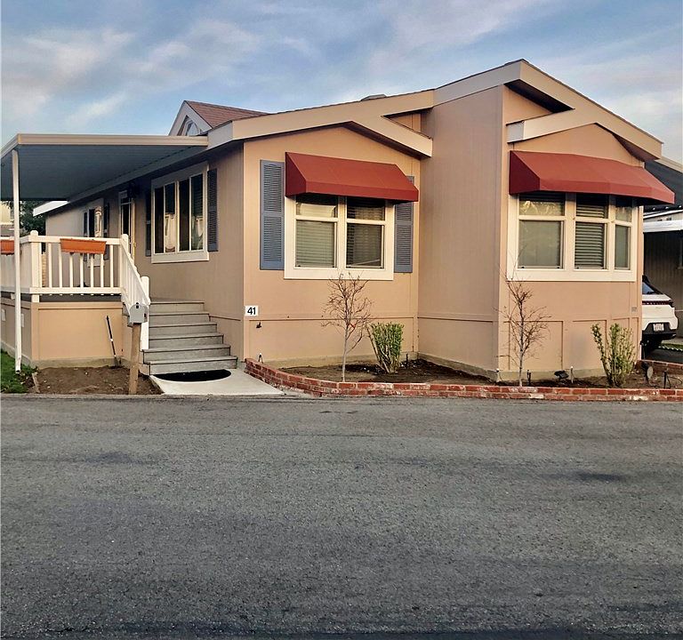 2nd image of 5932-41 E Los Angeles Ave