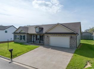 316 Sunset Dr, Mount Vernon, IN