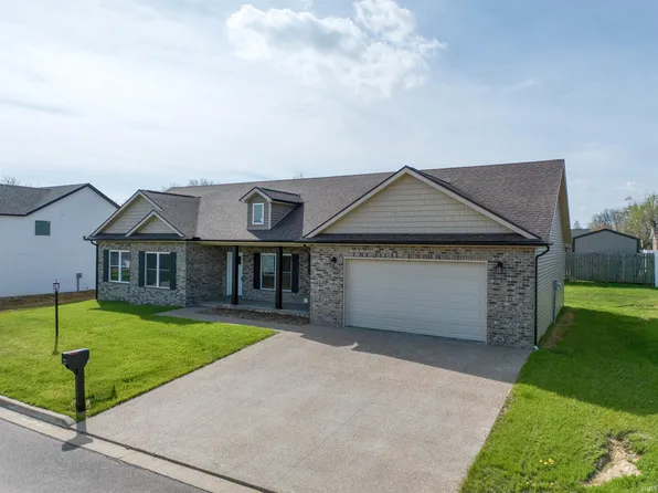 316 Sunset Dr, Mount Vernon, IN 47620