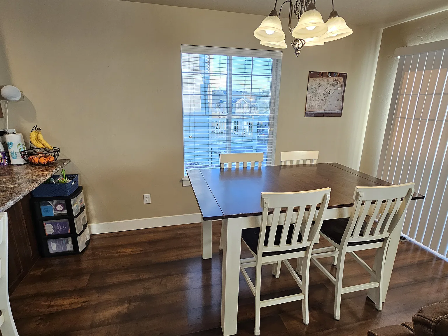 3 bed, 1720 sqft, $2,100 — Photo 4