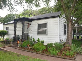 217 Charles Dr, Irving, TX 75060