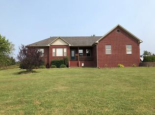 100 Mountain Pointe Rd N, Russellville, AR 72802