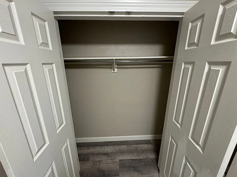 101-103 Green Oaks Drive — Photo 7