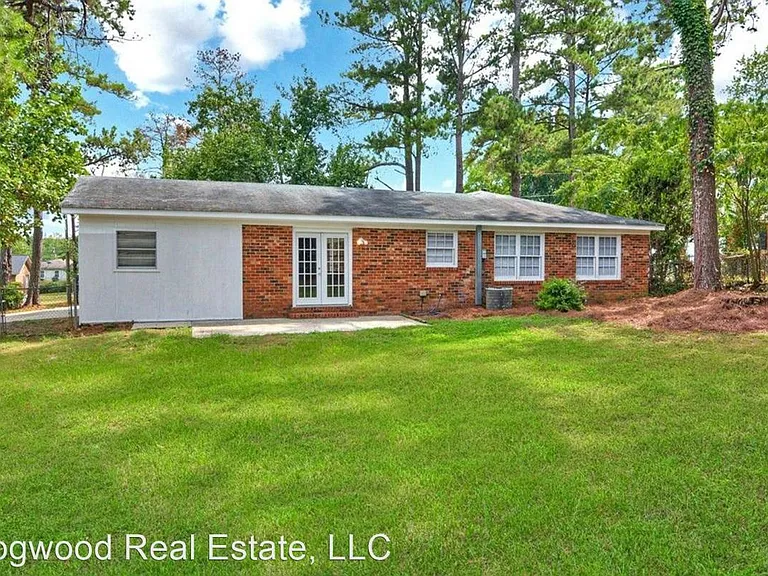 3590 Westhampton Dr — Photo 27