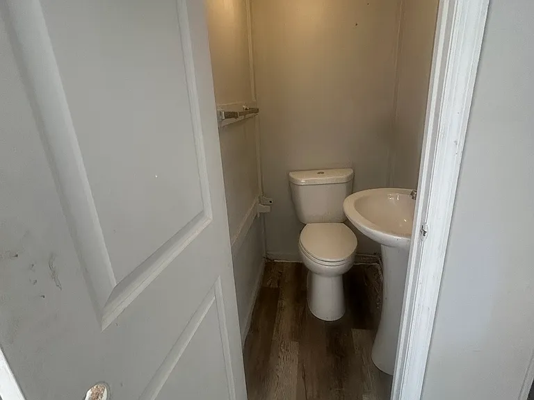 402 Hamilton St #A — Photo 5