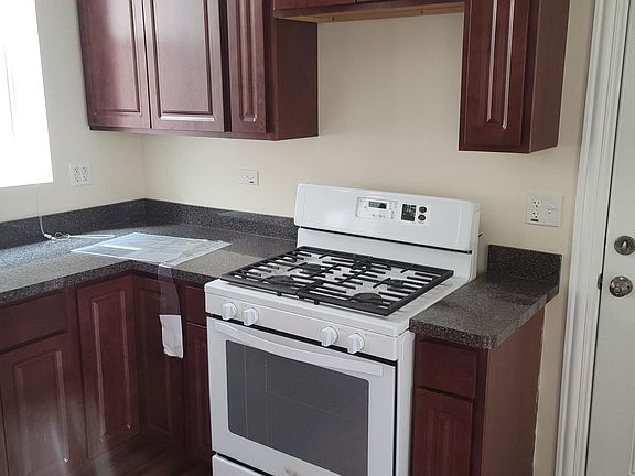 2nd image of 2436 S Homan Ave #2