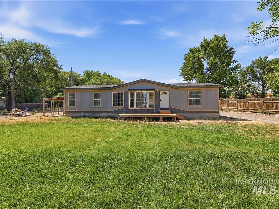 1st image of 3065 Pioneer Rd