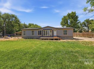 3065 Pioneer Rd, Homedale, ID 83628