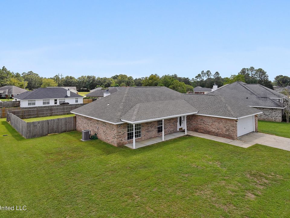 1st image of 1608 Lori Dr