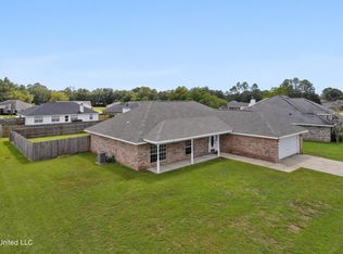 1608 Lori Dr, Ocean Springs, MS 39564