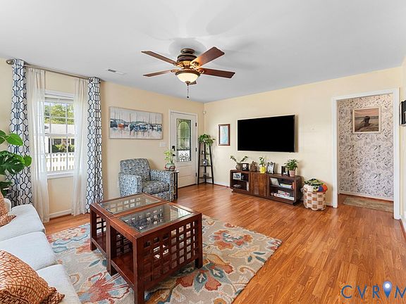 5th image of 110 Hampton Rd