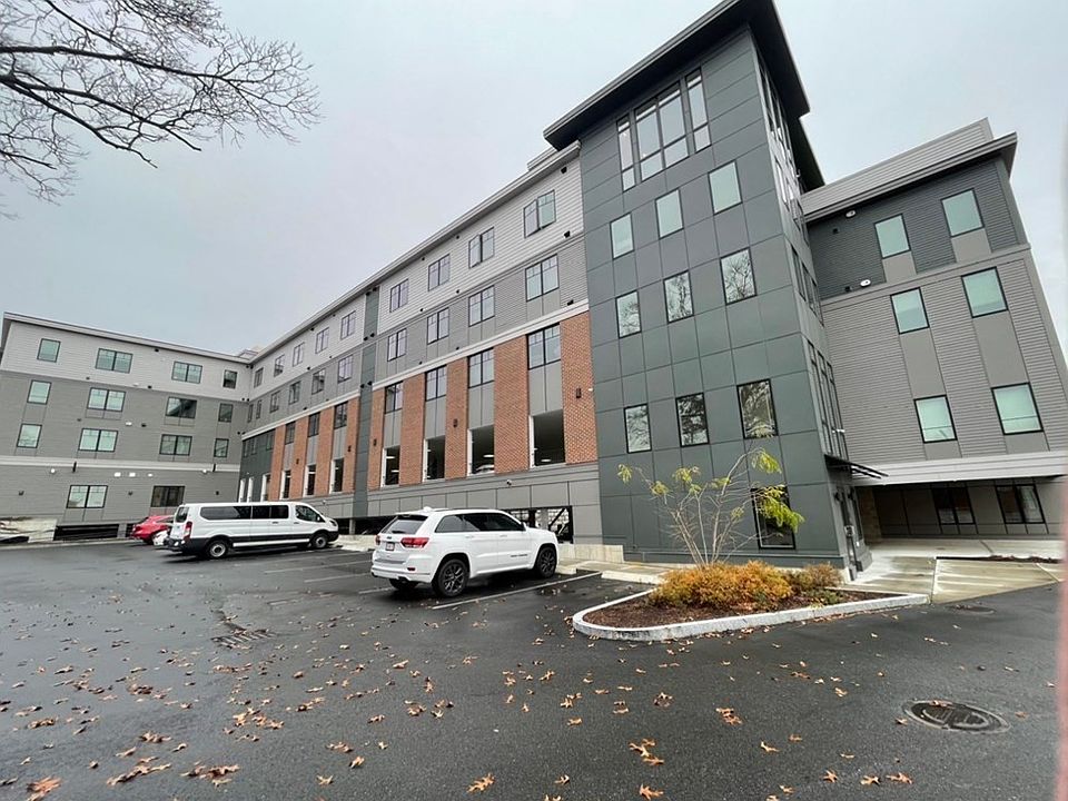 71 Legacy Blvd Dedham MA Zillow