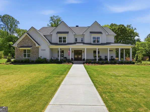 985 Whitehead Rd, Sugar Hill, GA 30518