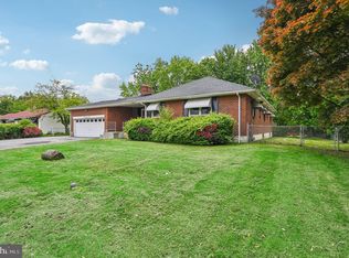 2810 Excelsior Dr, Upper Chichester, PA 19014