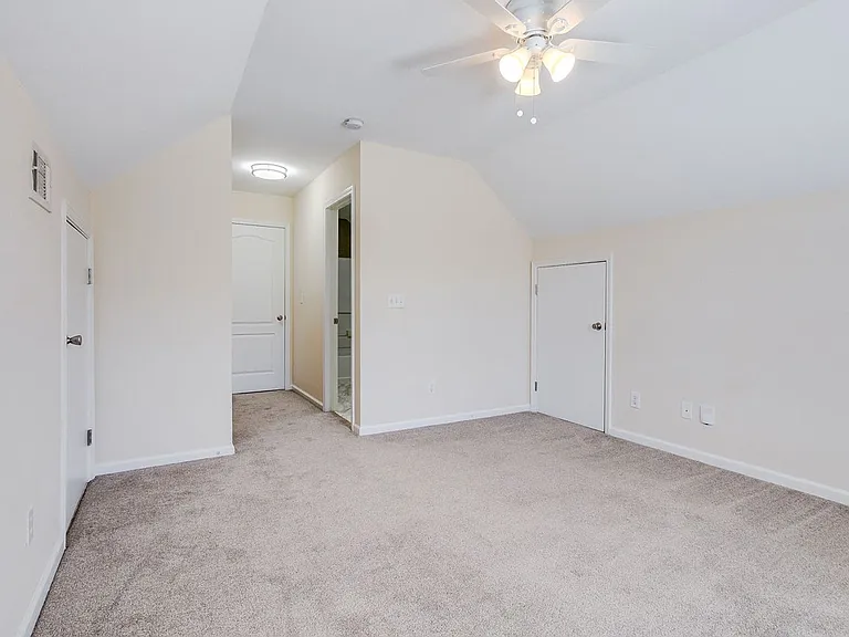 16 Castello Ave — Photo 30