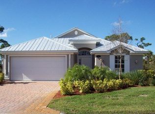221 11th Sq SW, Vero Beach, FL 32962