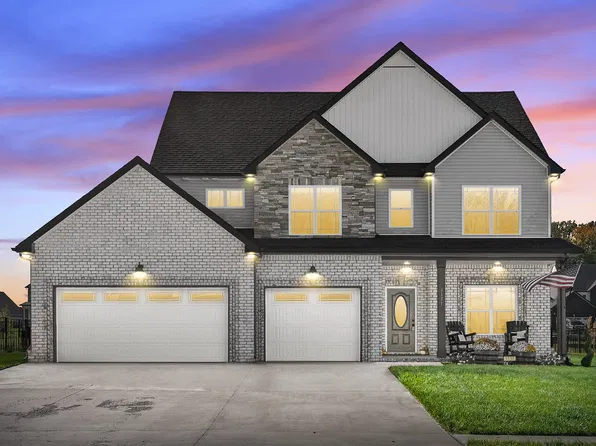 1131 Chagford Dr, Clarksville, TN 37043