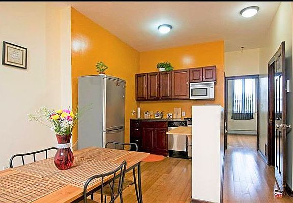 3rd image of 582 Mac Donough St #16