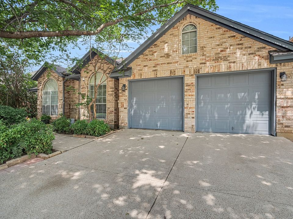 1st image of 6015 Fox Hunt Dr