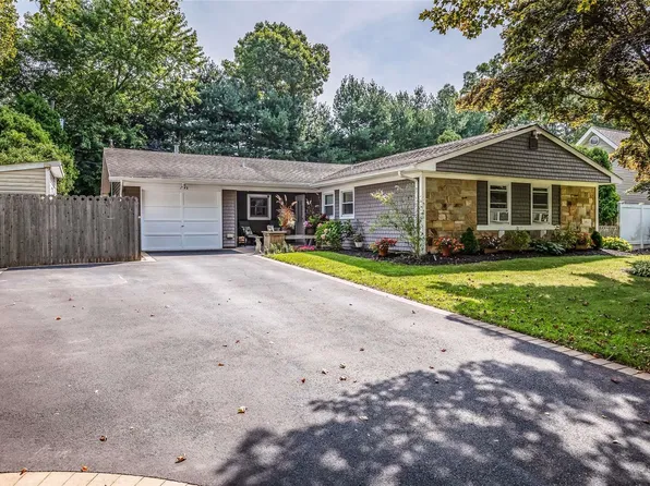 19 Twisting Drive, Lake Grove, NY 11755