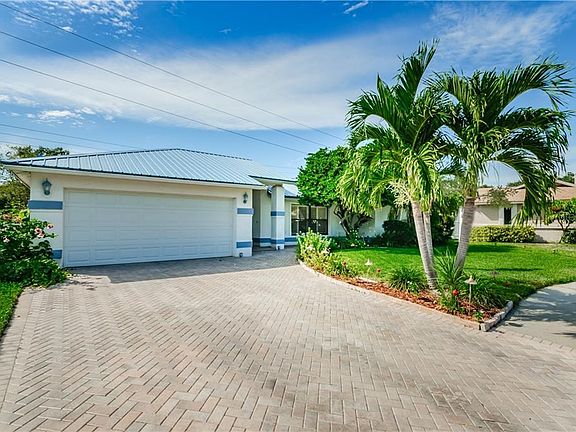 5th image of 1734 Pebble Hill Ct