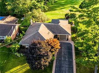 724 Kingsway Dr, Burlington, ON L7T3H4