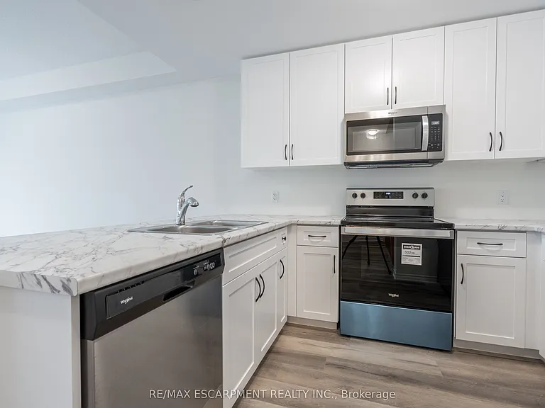 1278 Baseline Rd — Photo 4