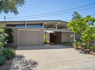 5462 Greenridge Rd, Castro Valley, CA 94552