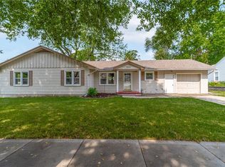 2308 61st St, Des Moines, IA 50322