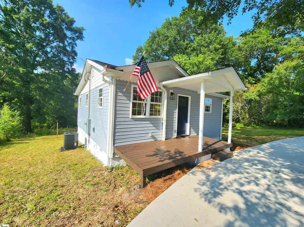 602 W D Ave, Easley, SC 29640